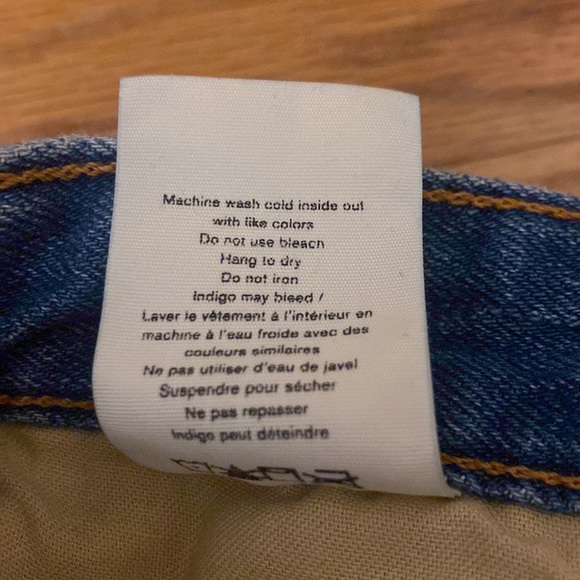 $11 CLEARANCE - Rag & Bone Dre Boyfriend Denim Cutoffs - Picture 14 of 14